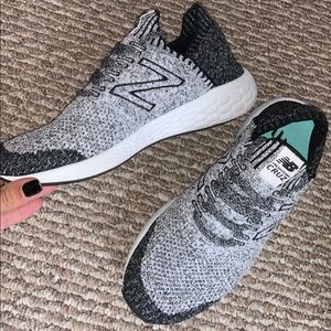 new balance tennis shoes